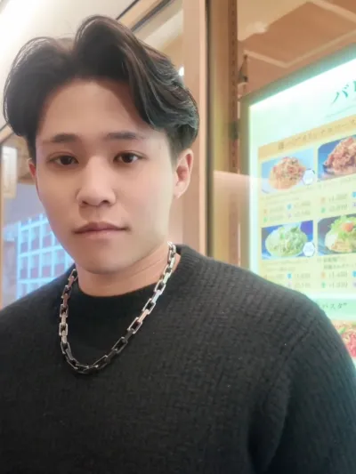 リンタロウとパスタ食べながら